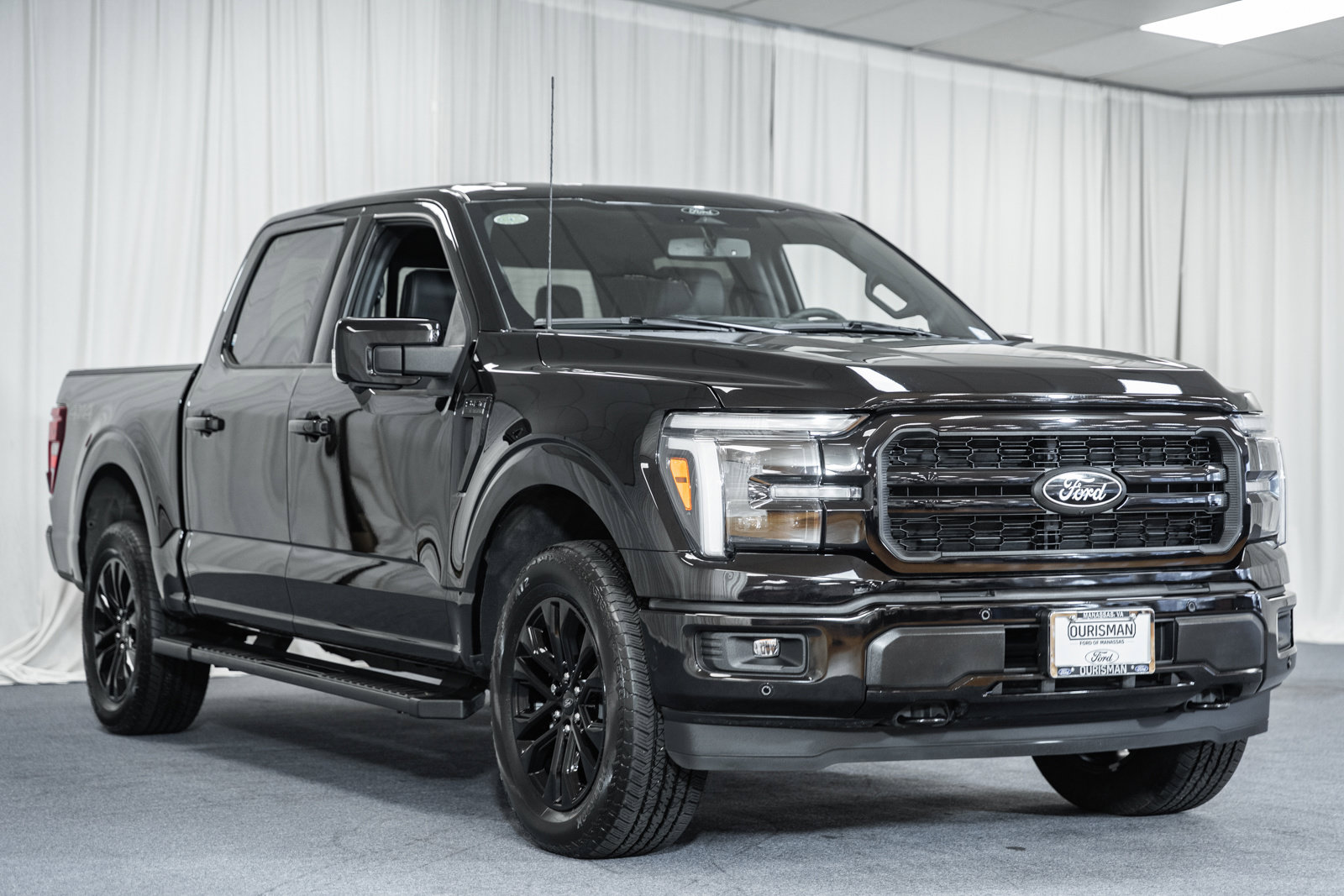 2025 Ford F-150 Lariat Truck