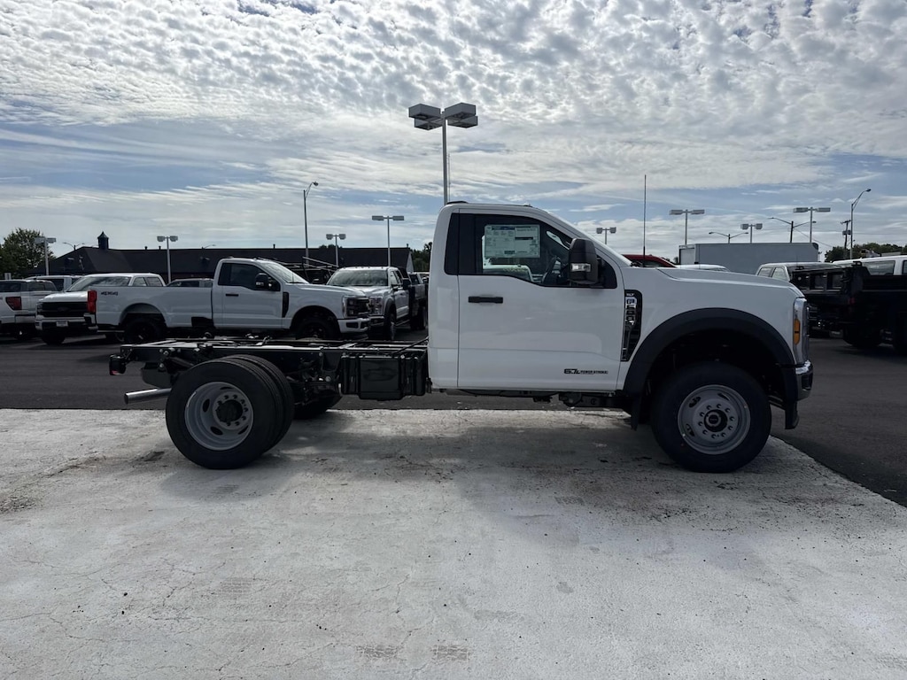 New 2026 Ford F-600SD XLT Chassis
