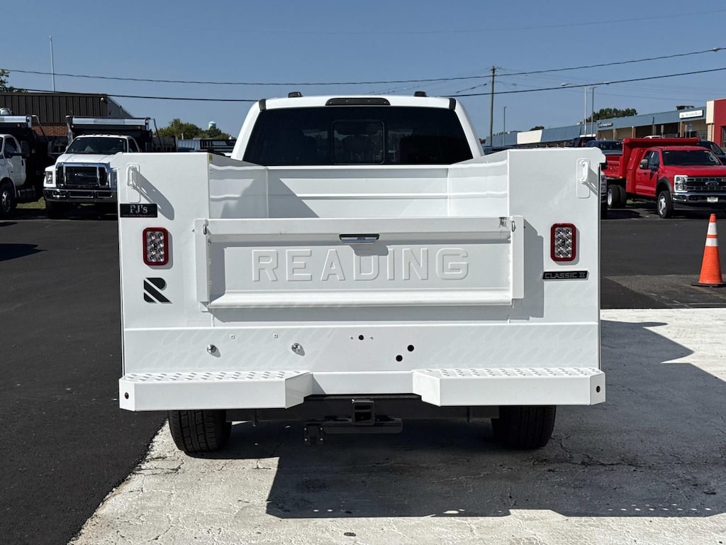 New 2026 Ford F-350SD XL Chassis
