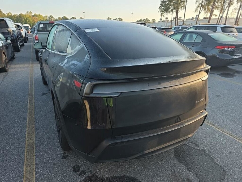 Used 2026 Tesla Model Y Long Range SUV
