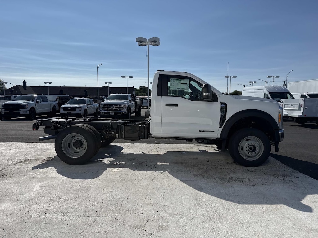 New 2026 Ford F-600SD XLT Chassis