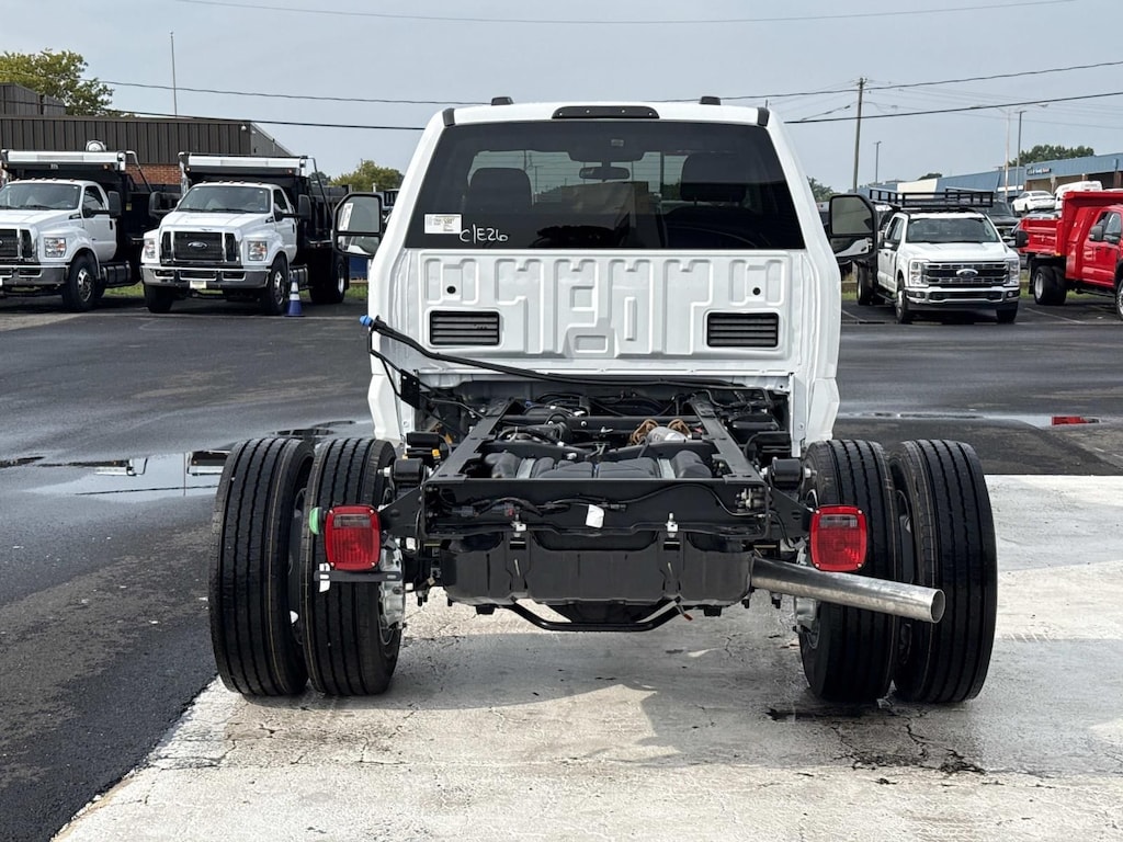 New 2026 Ford F-600SD XLT Chassis