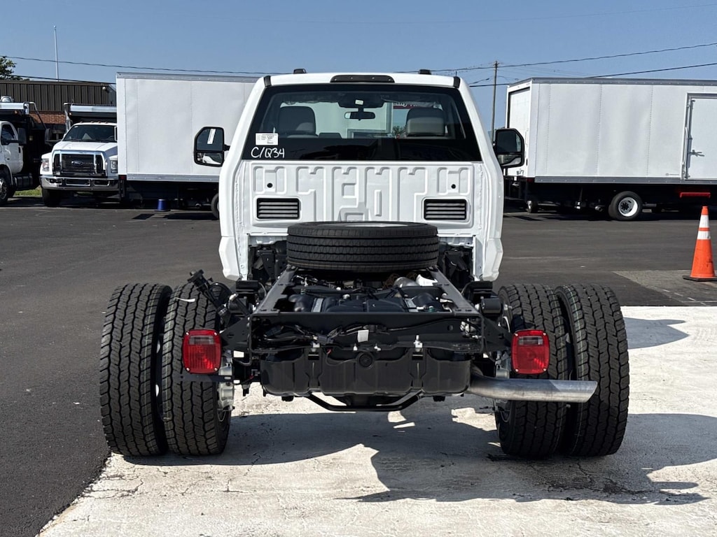 New 2026 Ford F-600SD XL Chassis