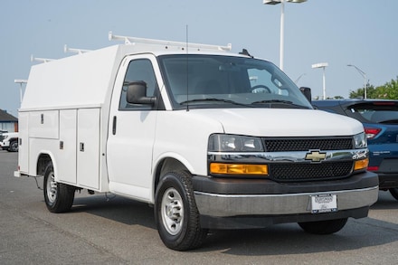 2024 Chevrolet Express Cutaway Work Van Cab/Chassis