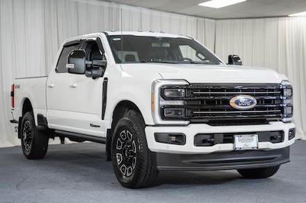 2026 Ford F-250 Platinum Truck
