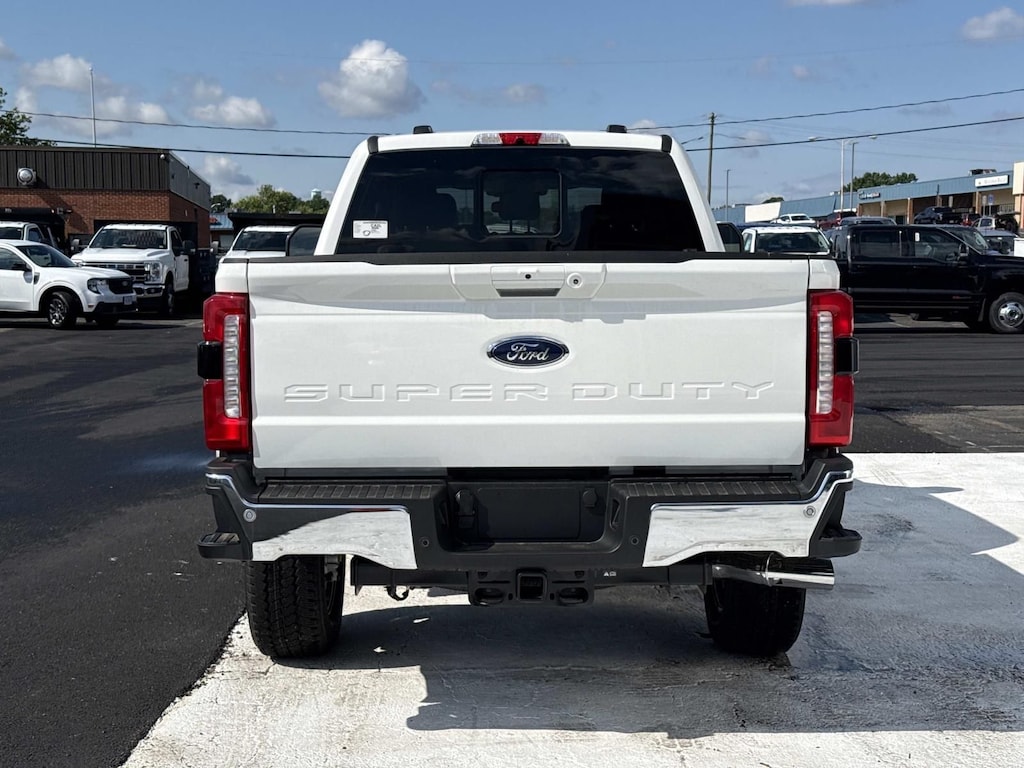 New 2026 Ford F-350SD Lariat Truck