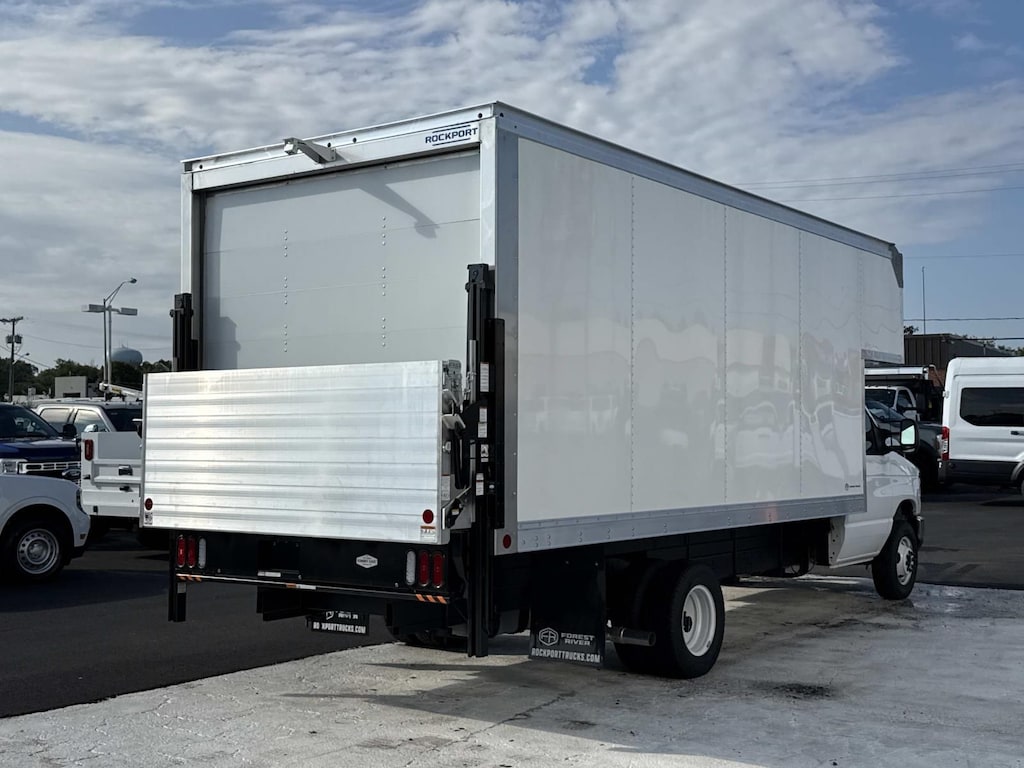 New 2027 Ford E-450SD Base Cab/Chassis