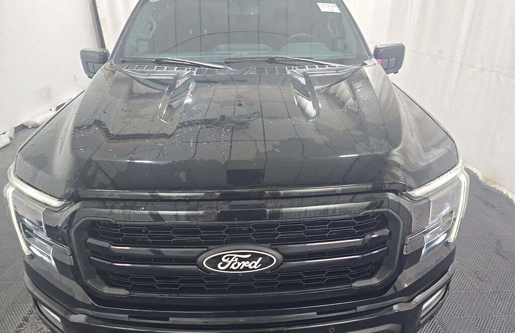 Used 2024 Ford F-150 Lariat Truck