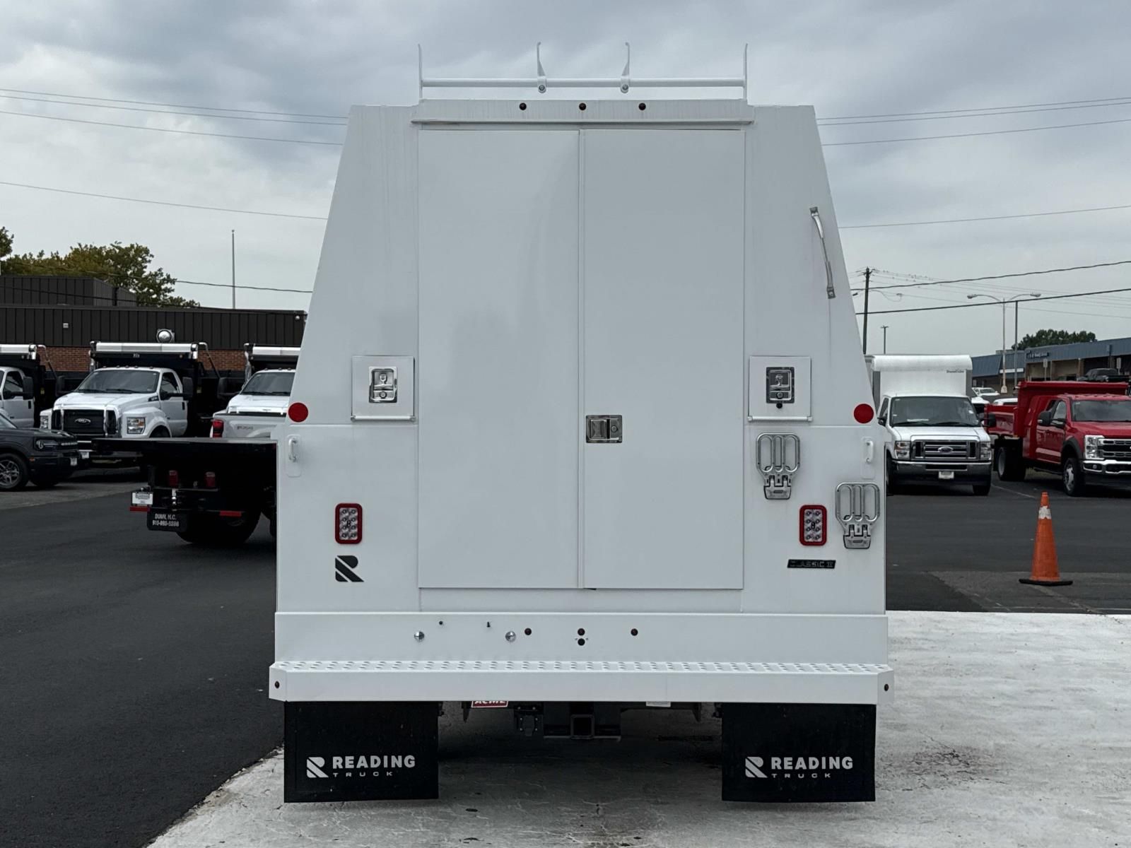 New 2026 Ford F-550SD XL Chassis