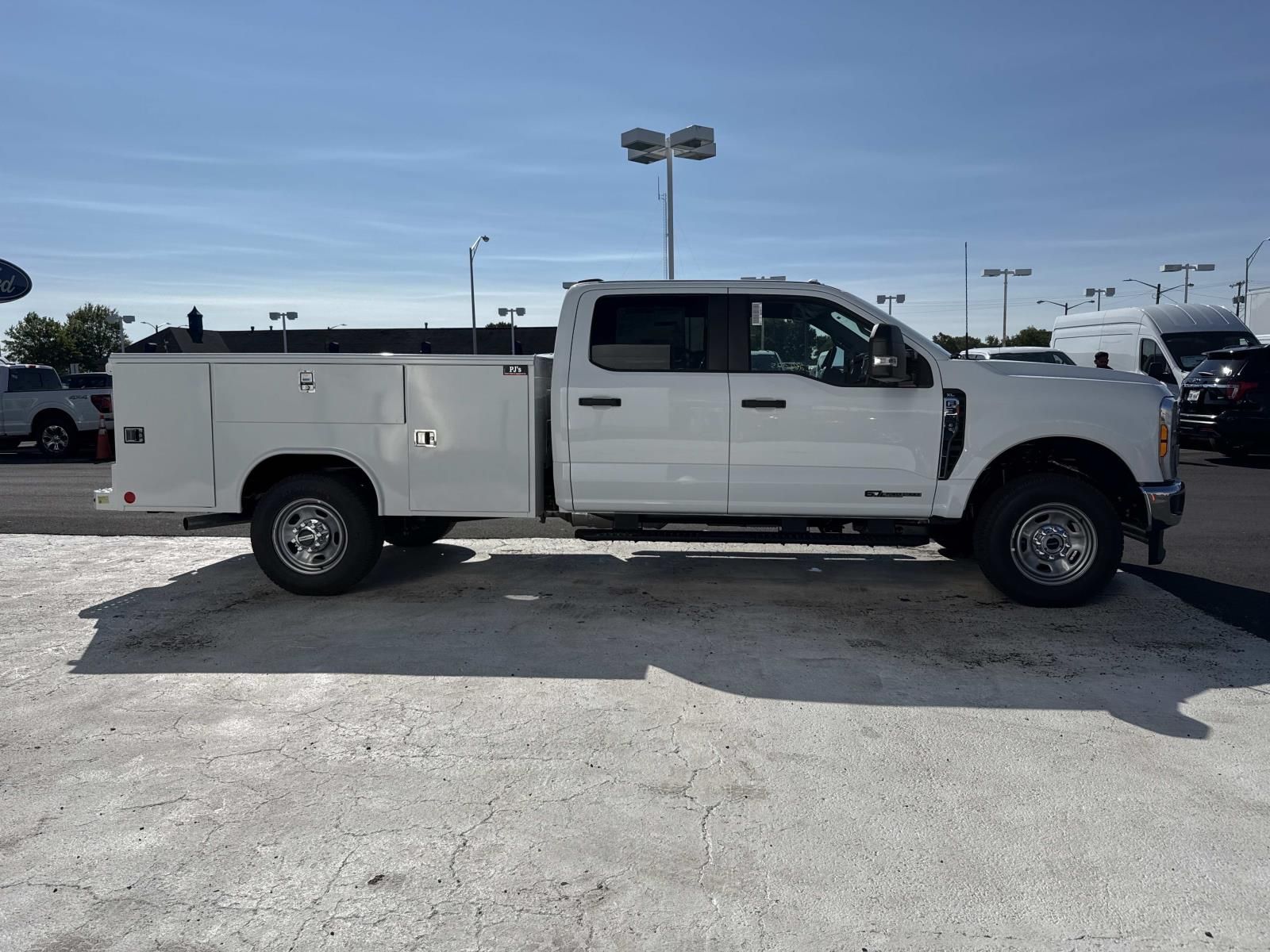 New 2026 Ford F-350SD XL Chassis