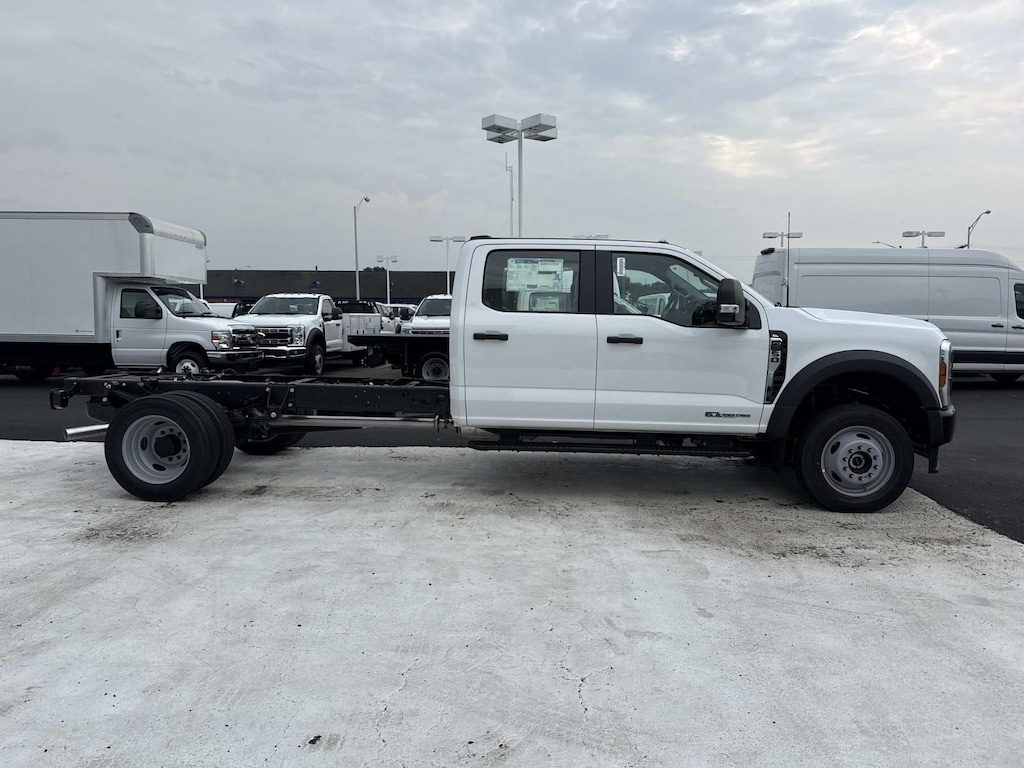 New 2026 Ford F-550SD XL Chassis