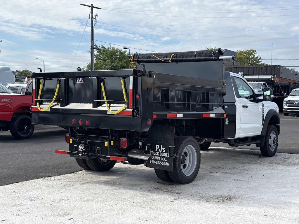New 2026 Ford F-550SD XL Chassis