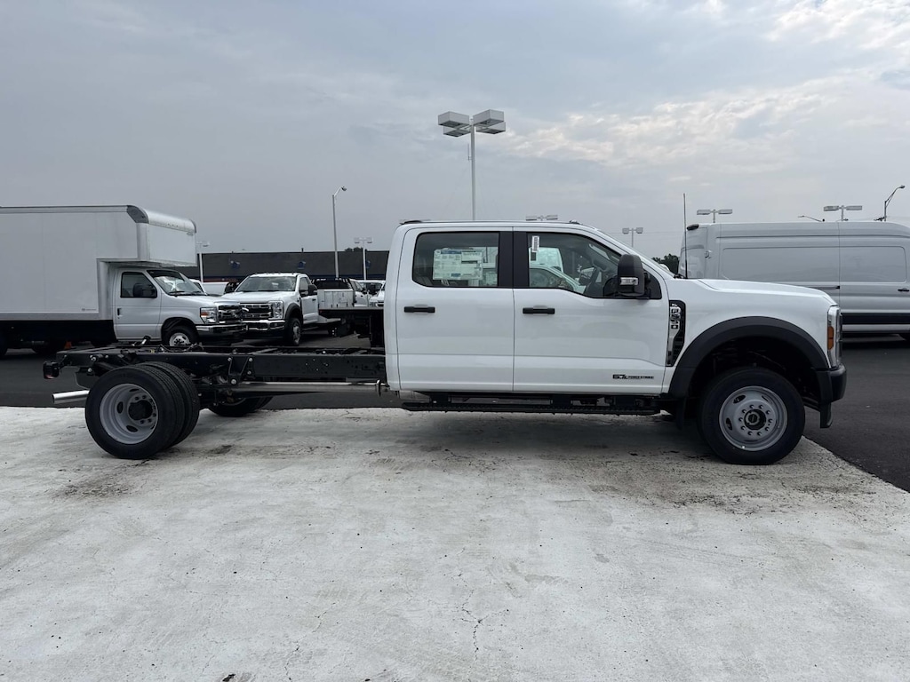 New 2026 Ford F-550SD XL Chassis