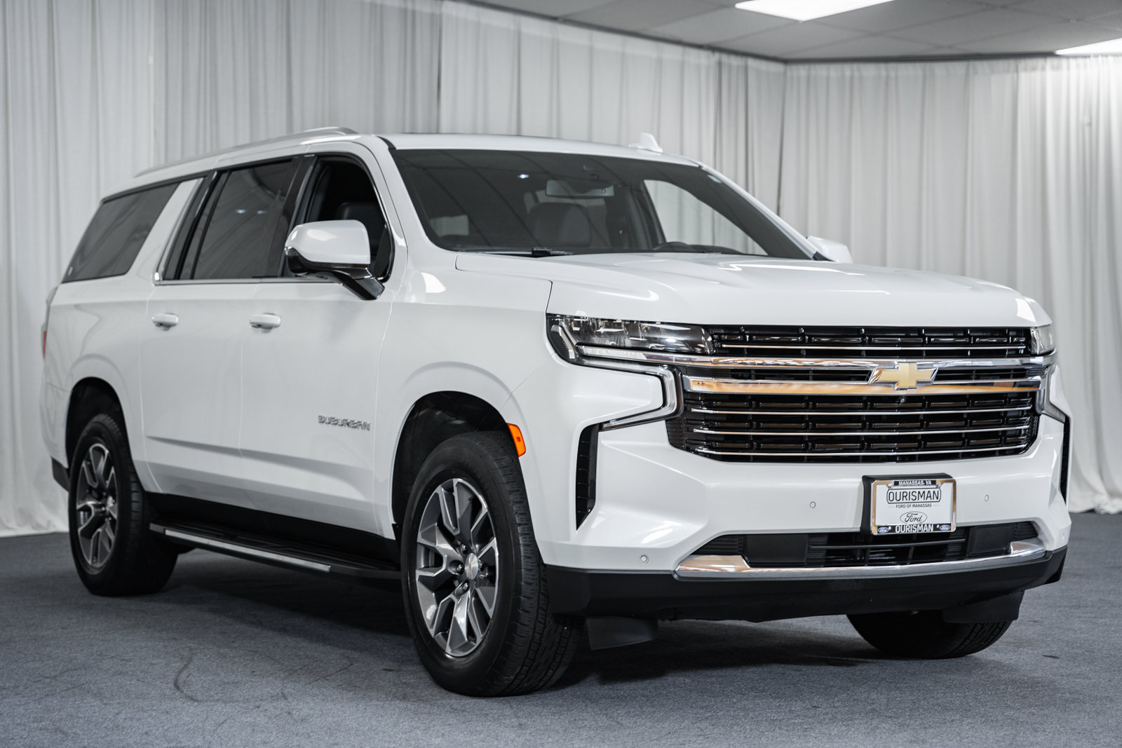 2023 Chevrolet Suburban LT SUV