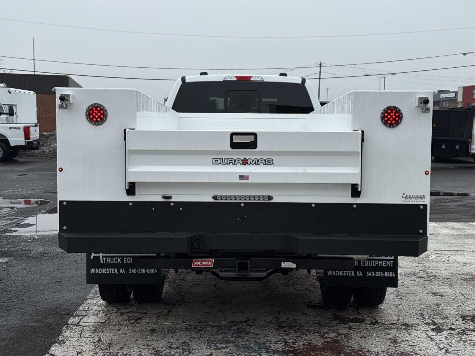 New 2026 Ford F-450SD Super Cab 4x4 W/ 9 Contractors Dump Chassis