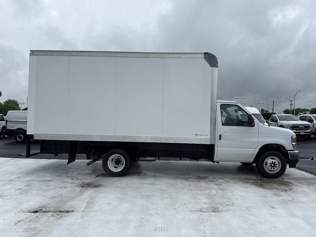 New 2027 Ford E-350SD Base Cab/Chassis