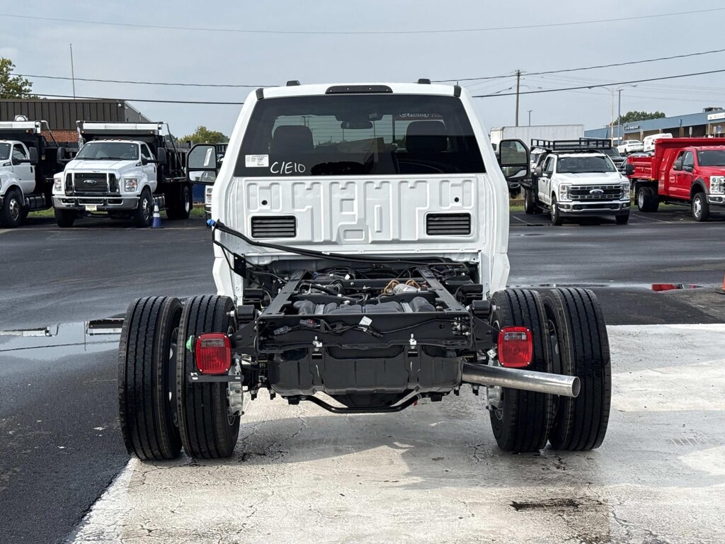 New 2026 Ford F-600SD XLT Chassis