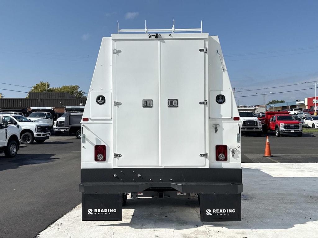 New 2026 Ford F-550SD XL Chassis
