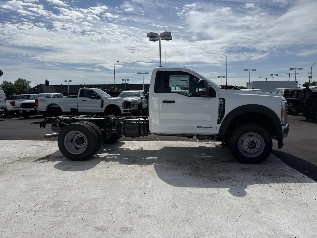 New 2026 Ford F-600SD XLT Chassis