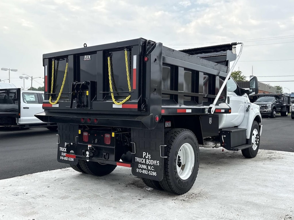 New 2027 Ford F-650SD Base Truck