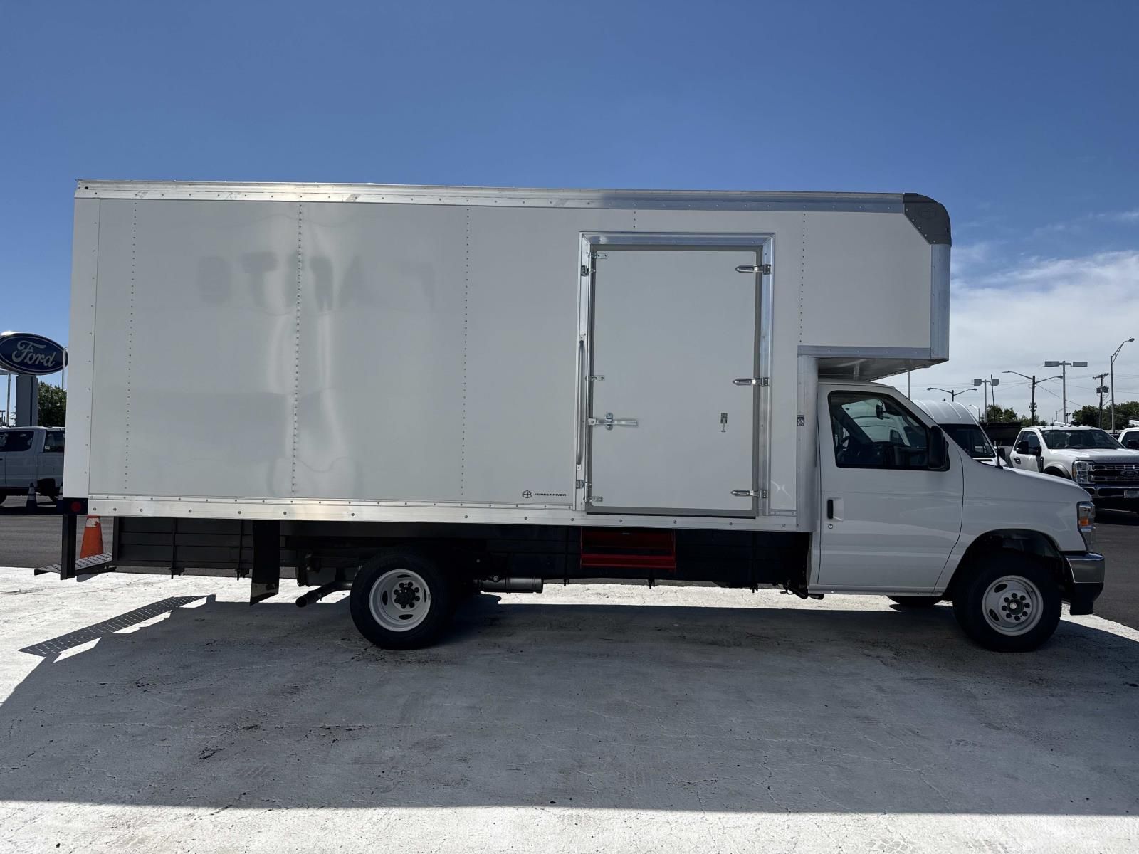New 2027 Ford E-450SD Base Cab/Chassis