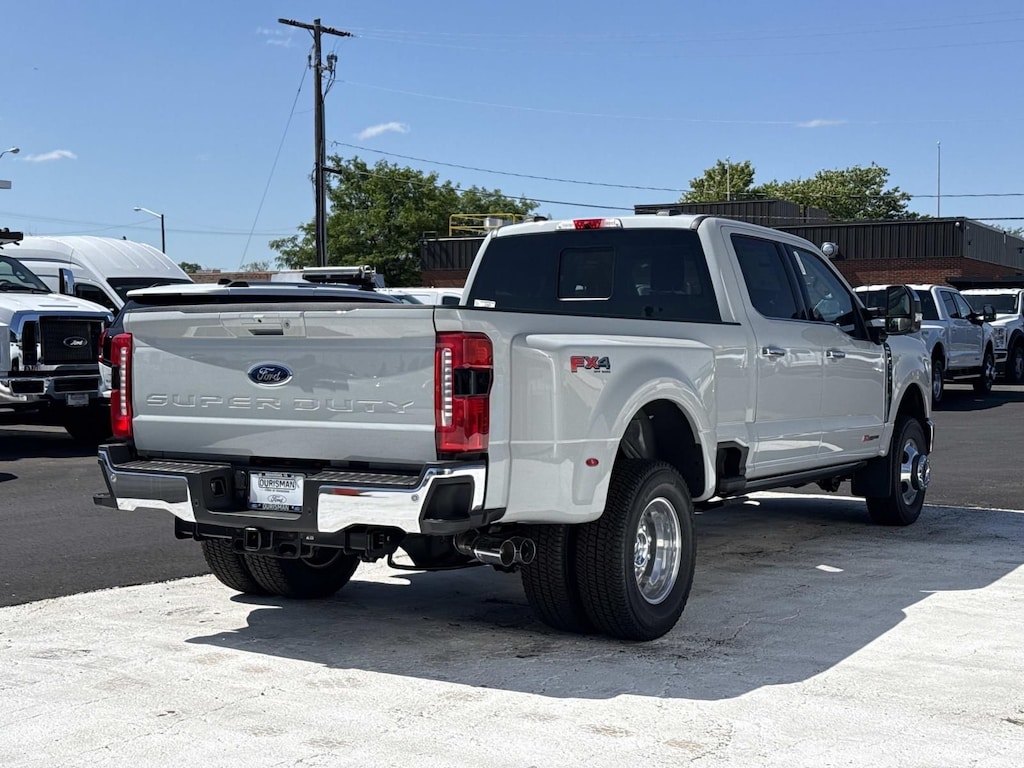 New 2026 Ford F-350SD Lariat Truck