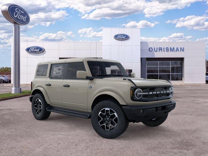 New 2026 Ford Bronco Outer Banks Matte Black Accessory Package SUV