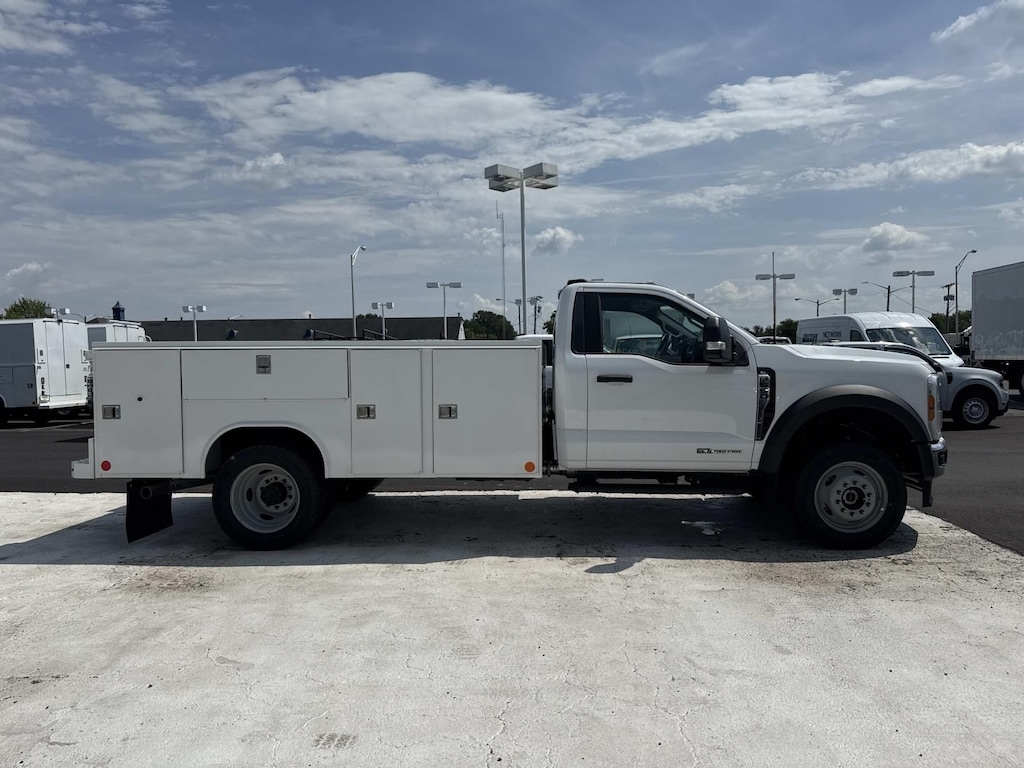 New 2026 Ford F-550SD XL Chassis