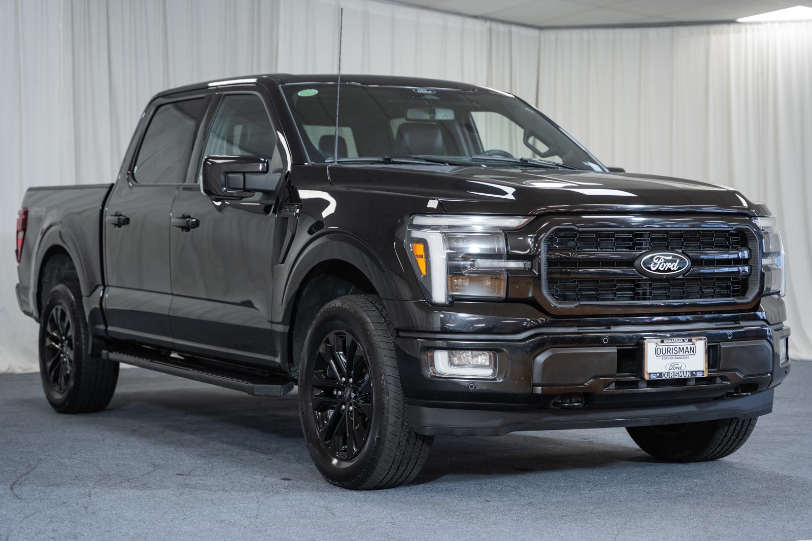 2024 Ford F-150 Lariat Truck