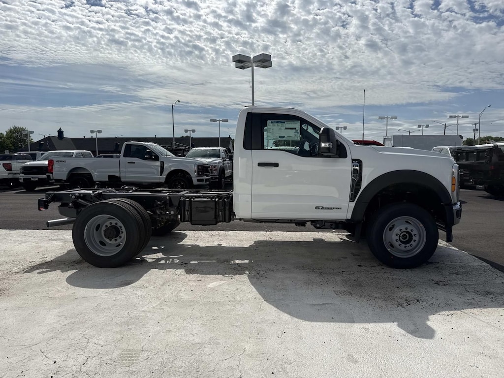 New 2026 Ford F-600SD XLT Chassis