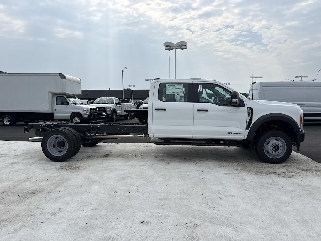 New 2026 Ford F-550SD XL Chassis
