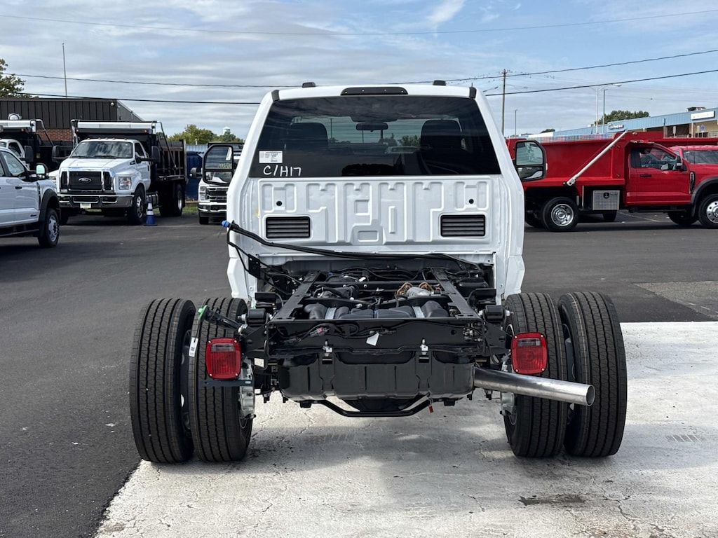 New 2026 Ford F-600SD XLT Chassis