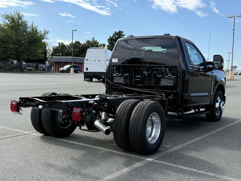 New 2026 Ford F-350SD XLT Chassis