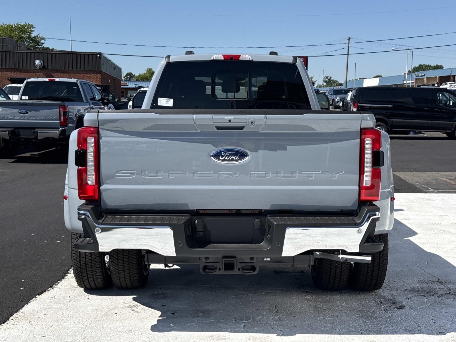 New 2026 Ford F-350SD Lariat Truck