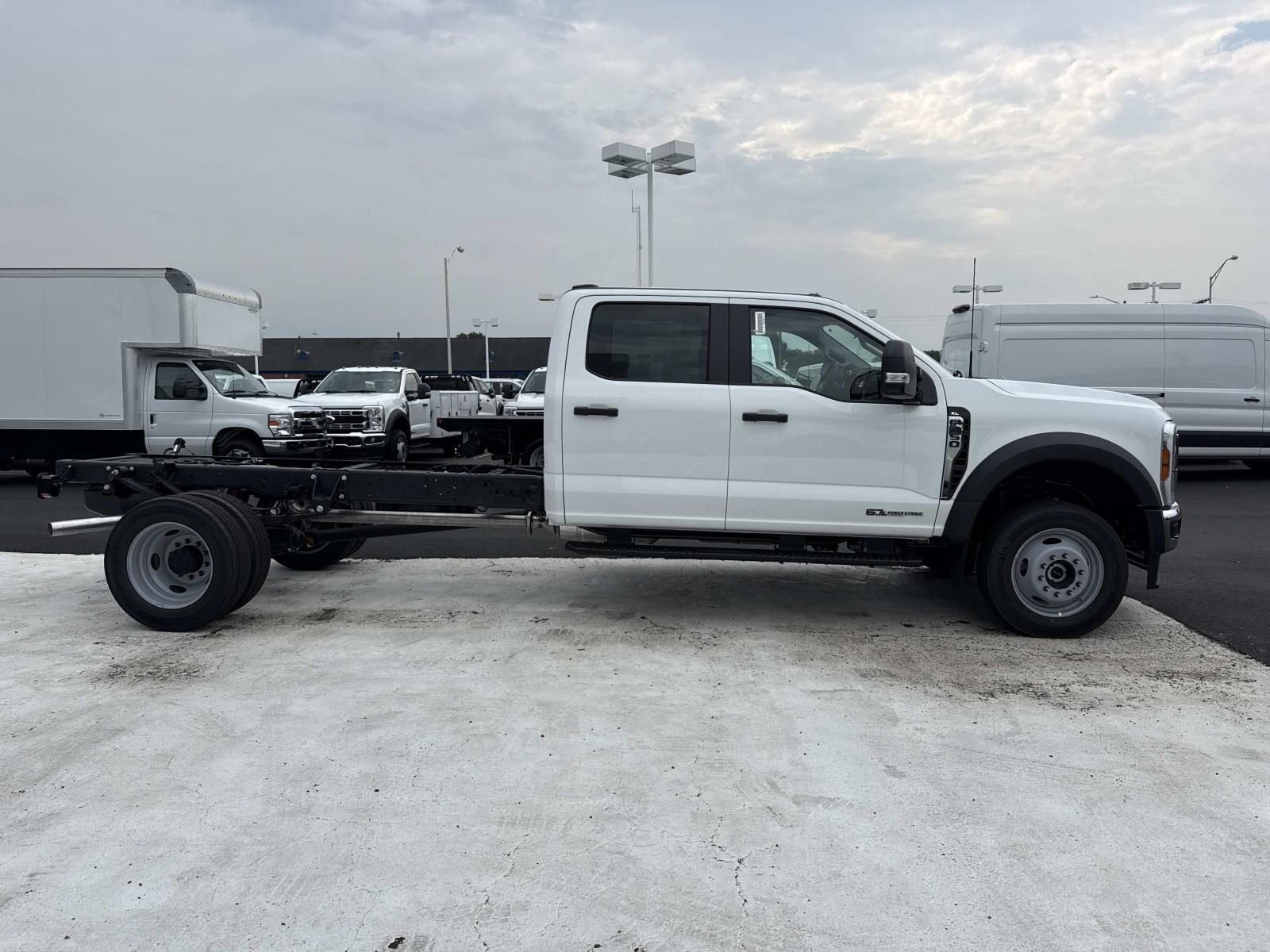 New 2026 Ford F-450SD XL Chassis