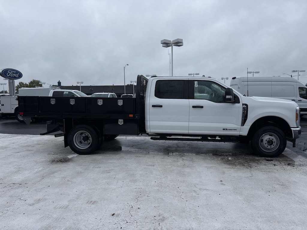 New 2026 Ford F-350SD XL Chassis
