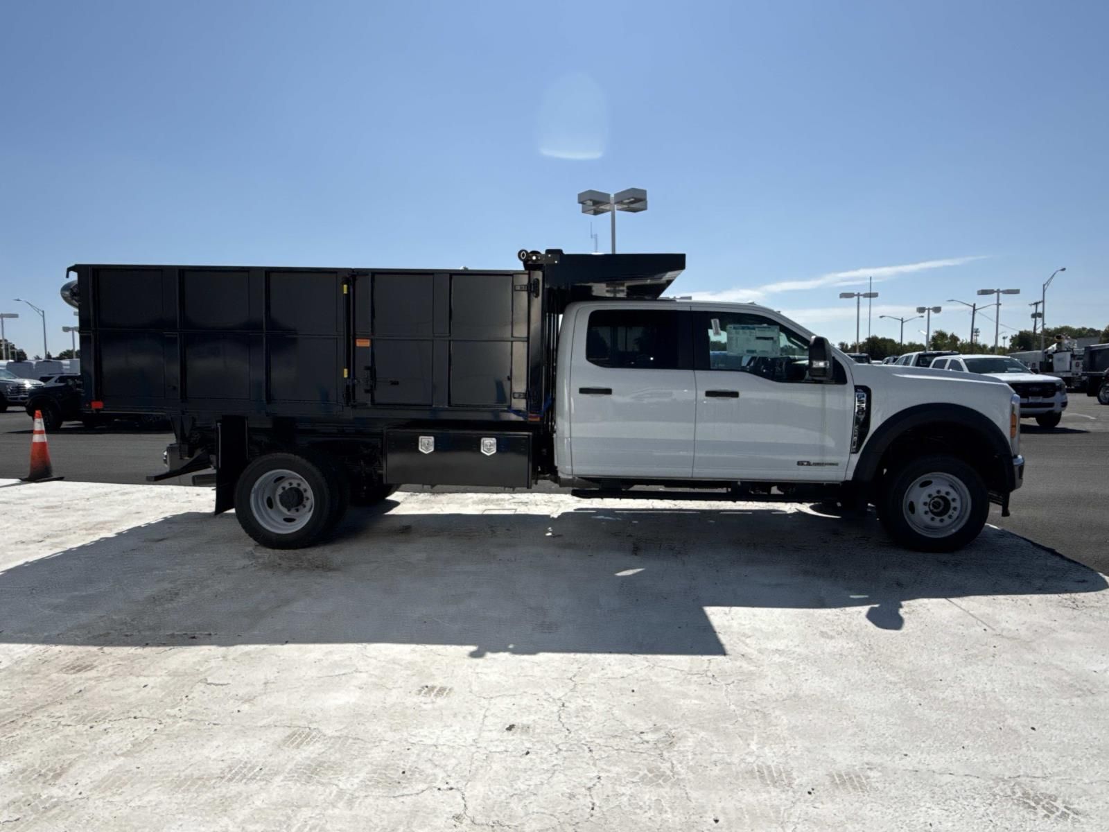 New 2025 Ford F-550SD XL Chassis