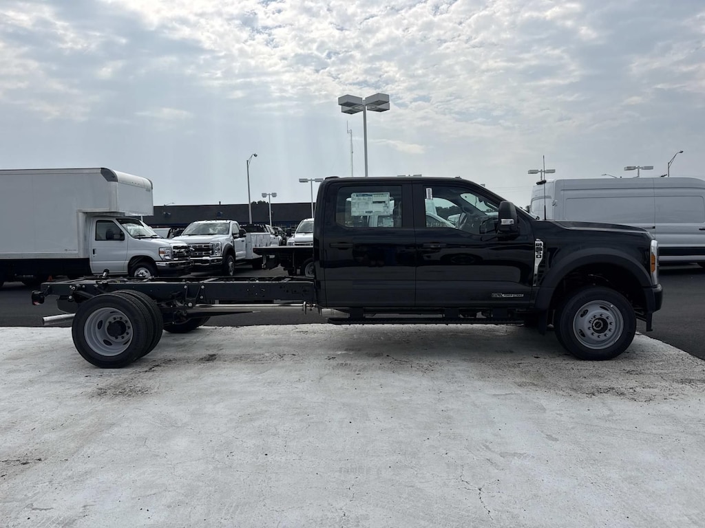 New 2026 Ford F-550SD XL Chassis