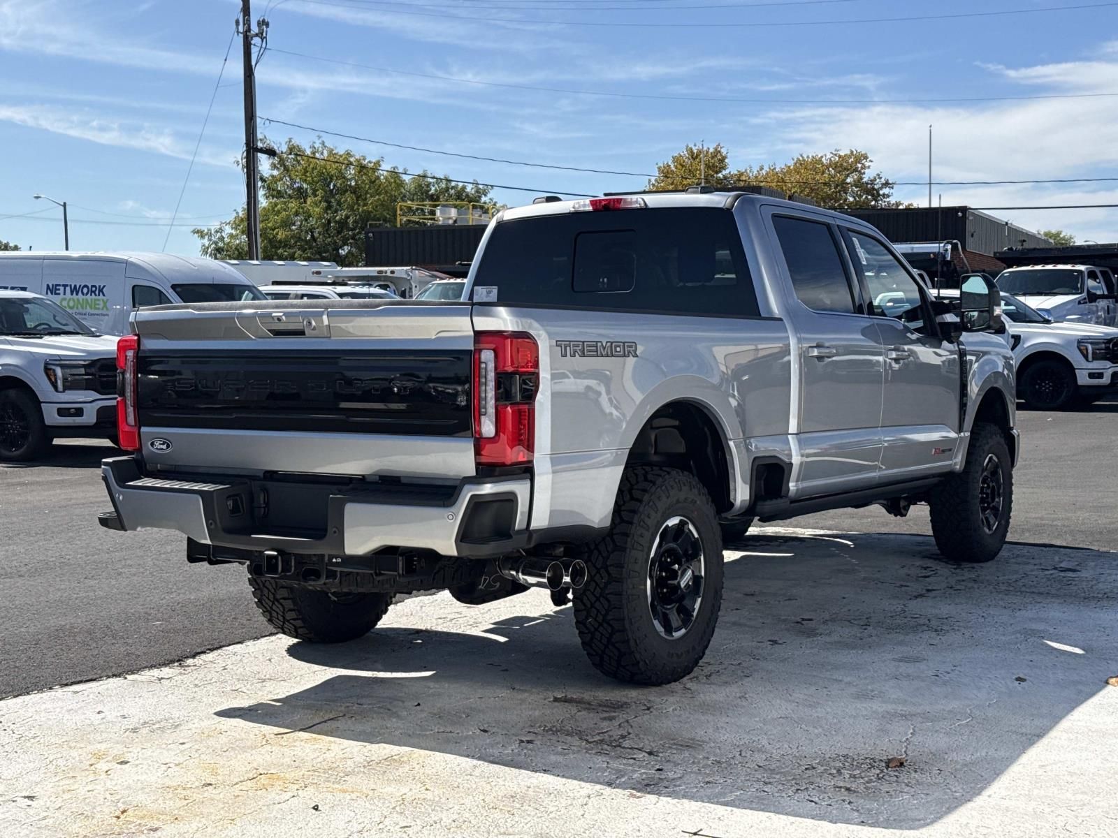 New 2027 Ford F-250SD Platinum Truck