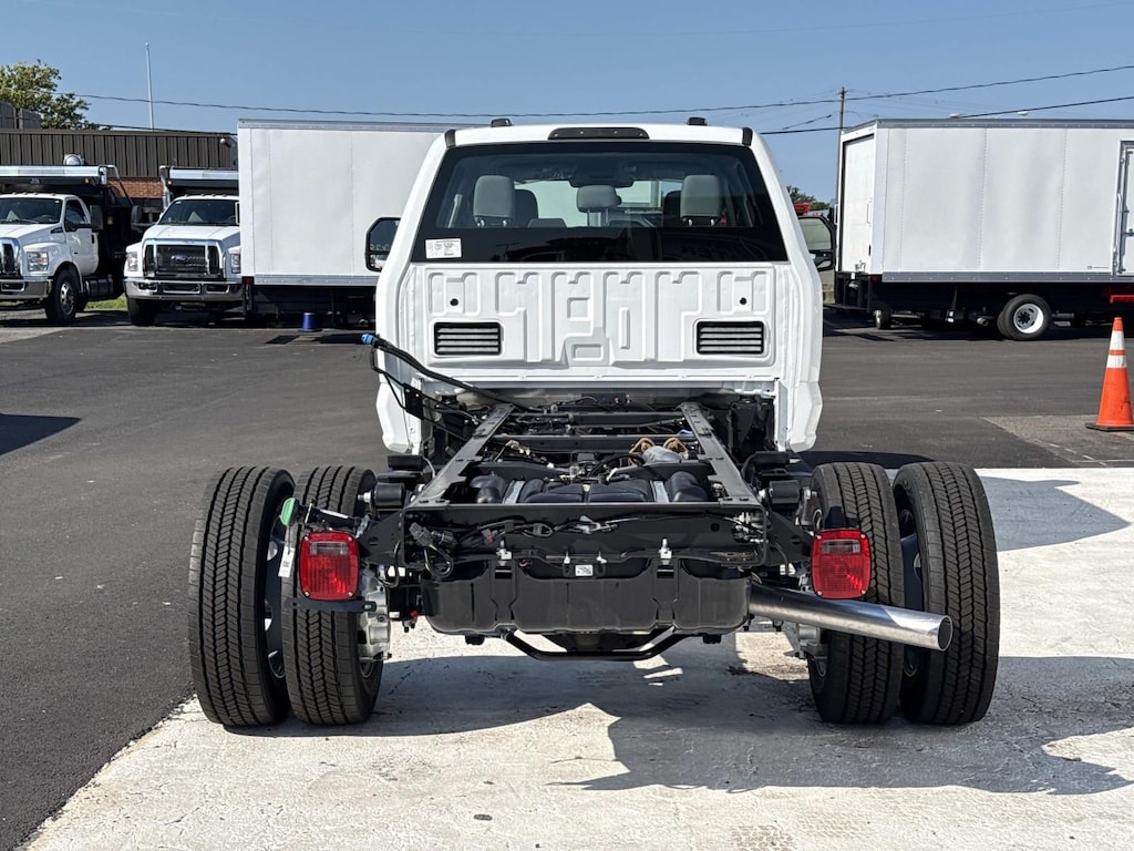 New 2026 Ford F-550SD XL Chassis