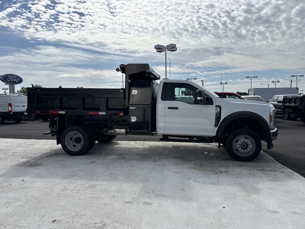 New 2026 Ford F-550SD XL Chassis
