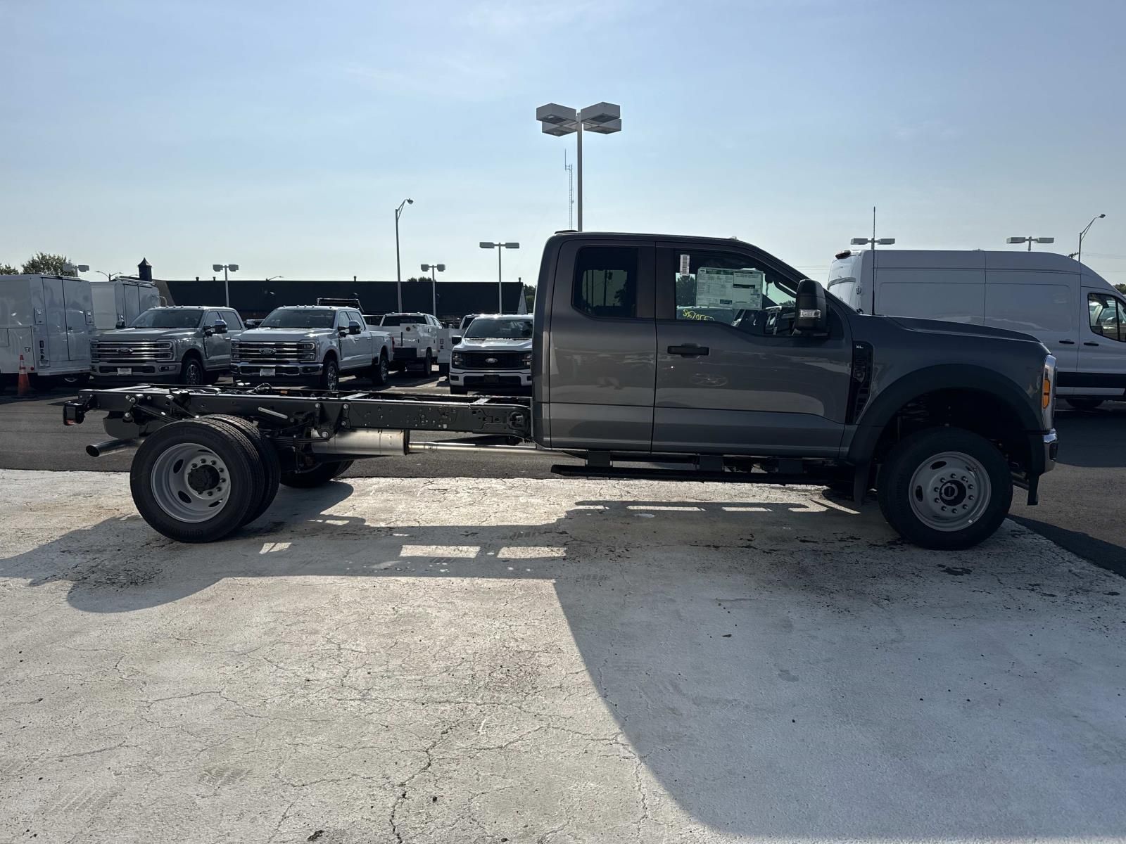 New 2027 Ford F-550SD XL Chassis
