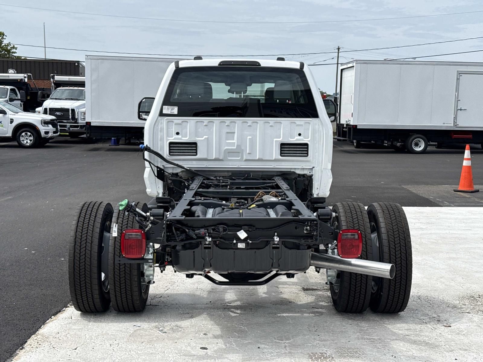 New 2026 Ford F-550SD XL Chassis