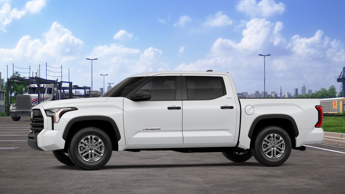 New 2026 Toyota Tundra SR5 SR5 CREWMAX 5.5