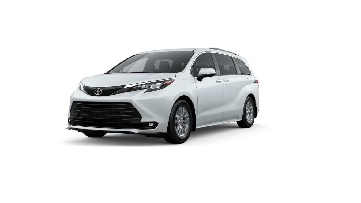 New 2026 Toyota Sienna XLE 7 PASSENGER