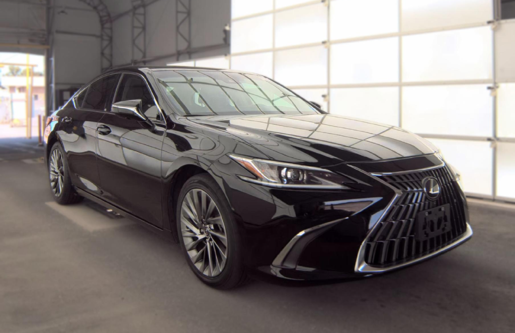 Used 2024 Lexus ES 350 Luxury Sedan