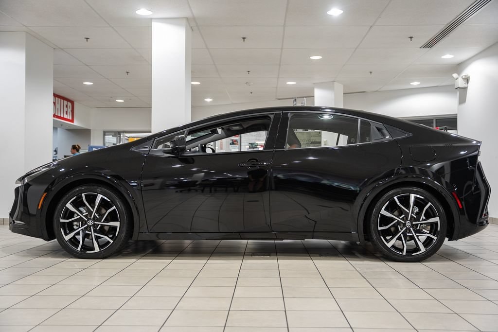 New 2027 Toyota Prius Plug-in Hybrid XSE Premium PLUG-IN HYBRID