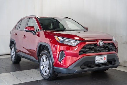 2025 Toyota RAV4 XLE SUV