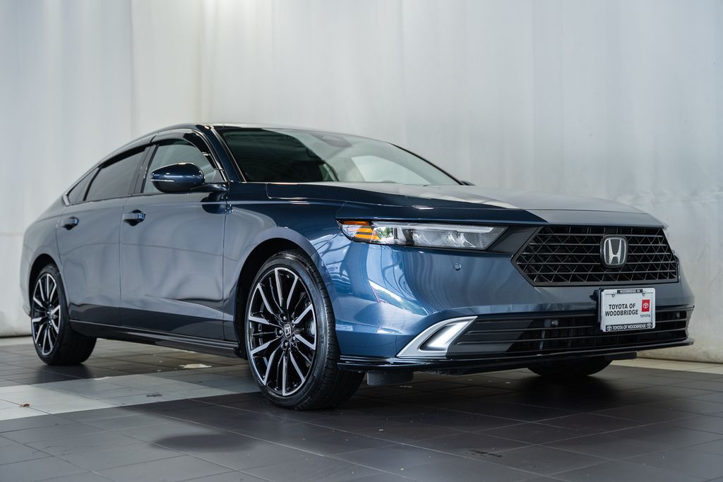 2025 Honda Accord Hybrid Touring Sedan