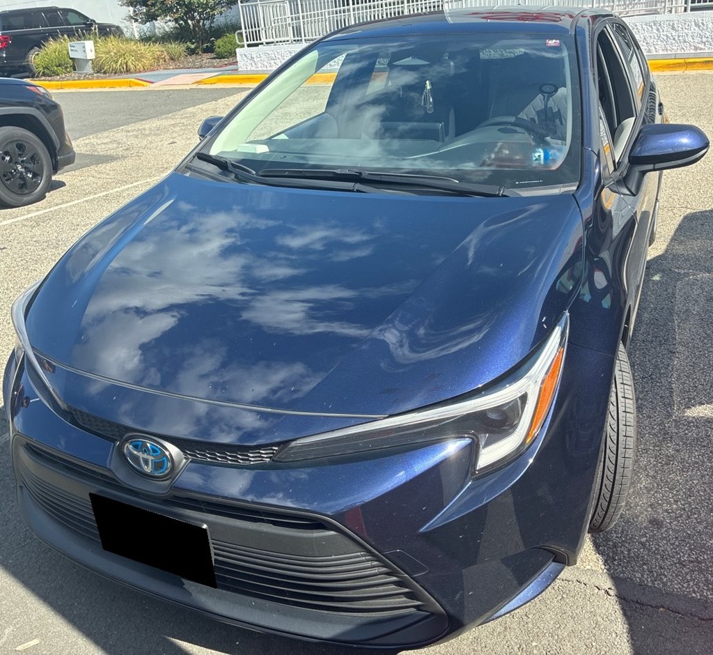 Used 2025 Toyota Corolla Hybrid LE Sedan